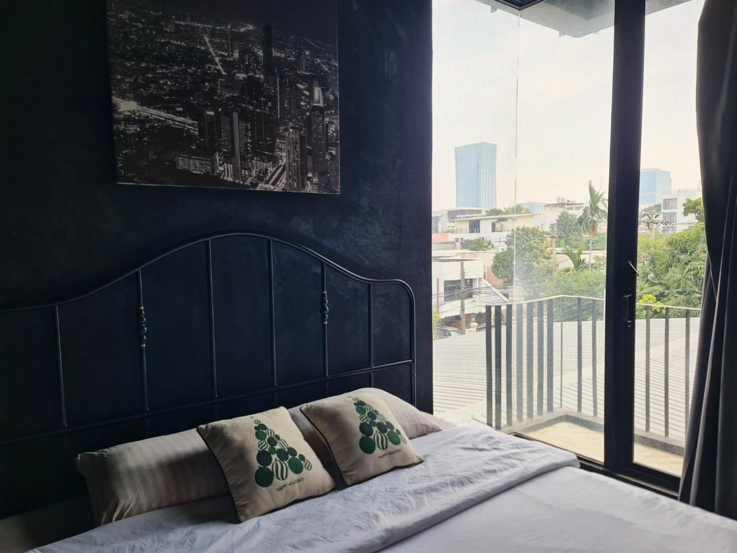 The Local Ari Vandrerhjem Bangkok Eksteriør bilde